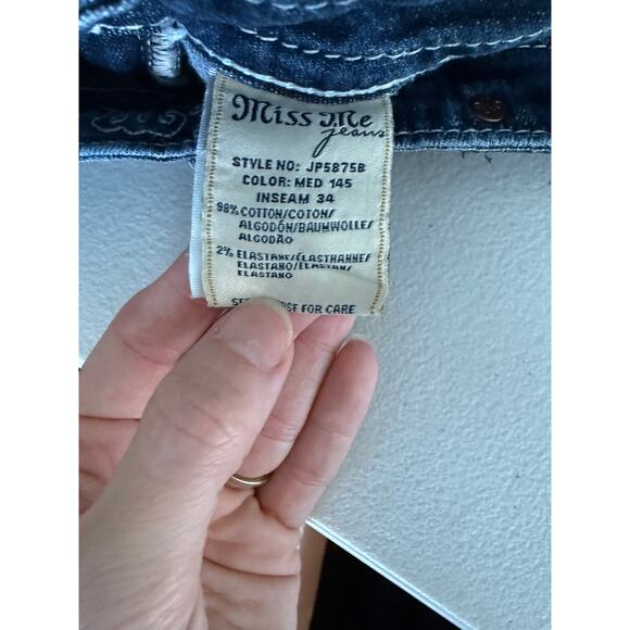 Miss Me Women's Embellished Bling Flap Pockets Signature Rise Bootcut Jeans 27 - Picture 5 of 9
